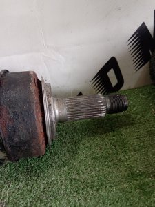 Привод передний правый 28 шлицов HONDA ACCORD OEM 44305SEAN00 CL9