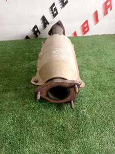 Катализатор HONDA ACCORD OEM 18160RBBN00 CL9 2002 2008
