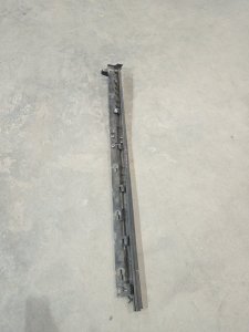 Накладка на порог левая EG2151P50E MAZDA CX-7
