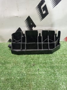 Крепление бампера заднее левое HONDA LEGEND OEM 71555SJA013 KB2 2007