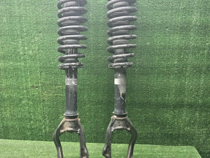 Стойки передние CL9