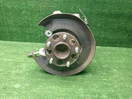 Ступица задняя правая CL9
