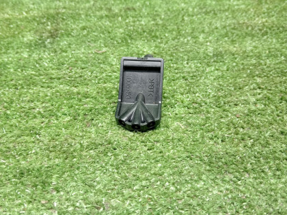 Форсунка омывателя лобового стекла J32