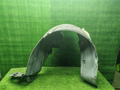 Подкрылок передний левый KB2