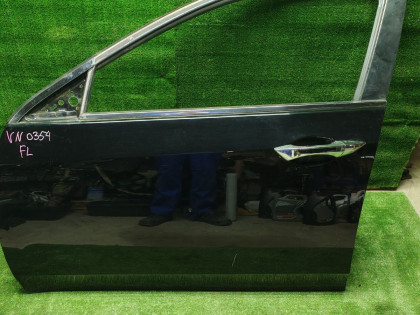 Дверь передняя левая CU2