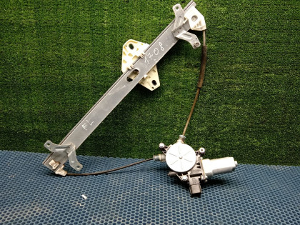 Стеклоподьемник передний левый 