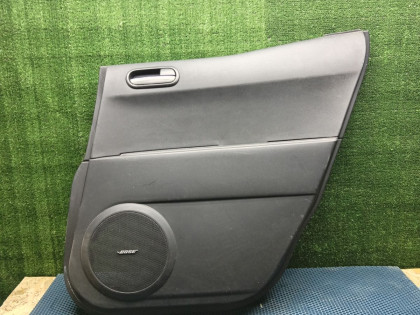 Обшивка двери задняя правая ER3P