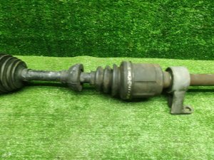 Привод передний правый 28 шлицов HONDA ACCORD OEM 44305SEAN00 CL9