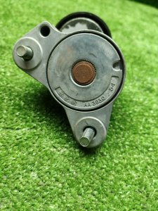 Натяжитель ремня навесного оборудования MITSUBISHI LANCER OEM 1345A008 CY4A, CX4A, CY5A