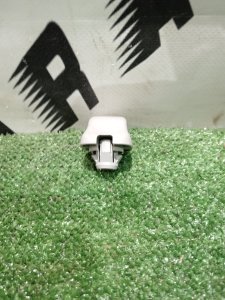 Крепление солнцезащитного козырька HONDA ACCORD OEM 88217S04003ZA CL9 2008