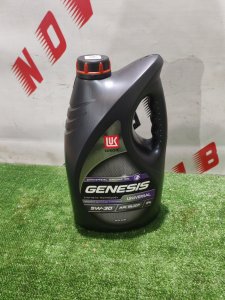 LUKOIL GENESIS UNIVERSAL 5W-30 4л