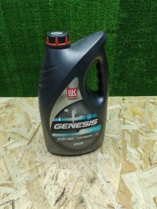 ЛУКОЙЛ (LUKOIL) GENESIS ARMORTECH DIESEL 5W-30 4л
