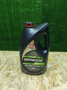 ЛУКОЙЛ (LUKOIL) GENESIS ARMORTECH JP 5W-30 4